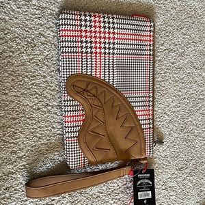 New with tag Sprayground wristlet